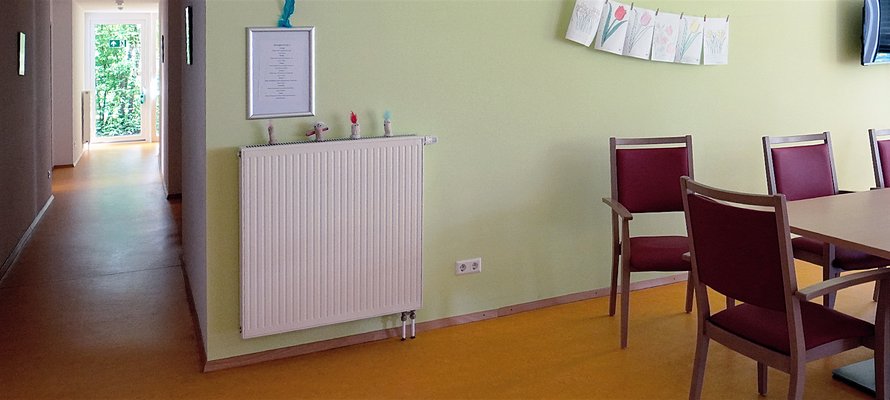 Gemeinschaftsraum mit Essplatz