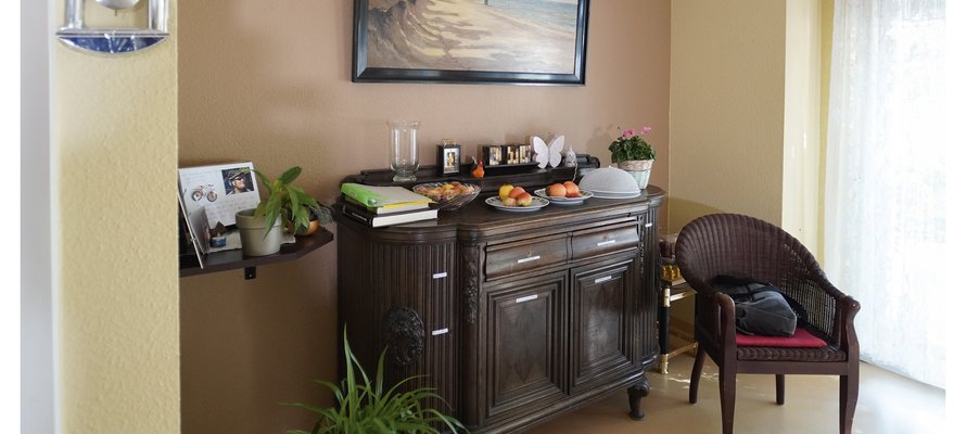 Stilvolles Mobiliar in der WG Schozacher Straße