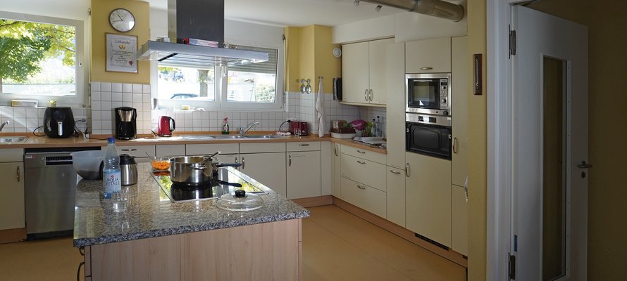 Küche der WG Schozacher Straße